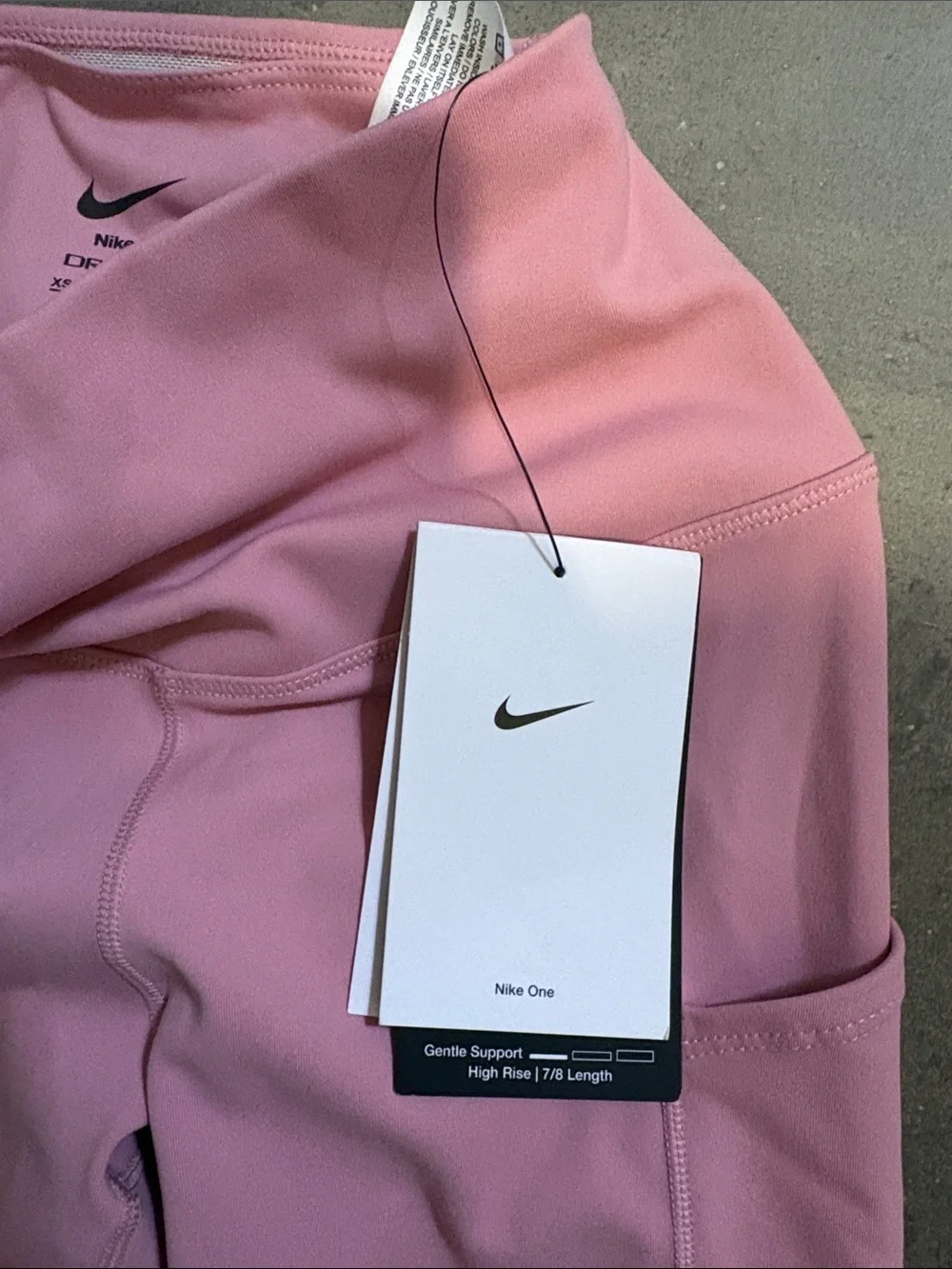 Nike Pink High-Waist Active Leggings with Side Pockets